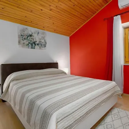 Villa Casa Fragola By Briskva