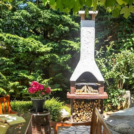 Villa Casa Fragola By Briskva