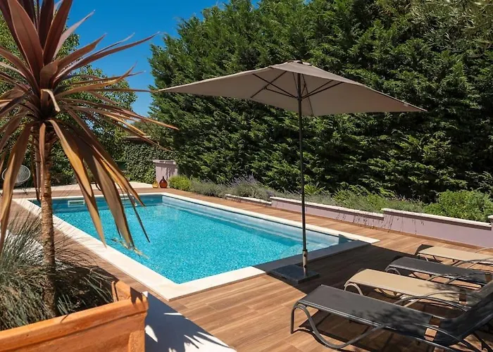 Casa Fragola By Briskva *